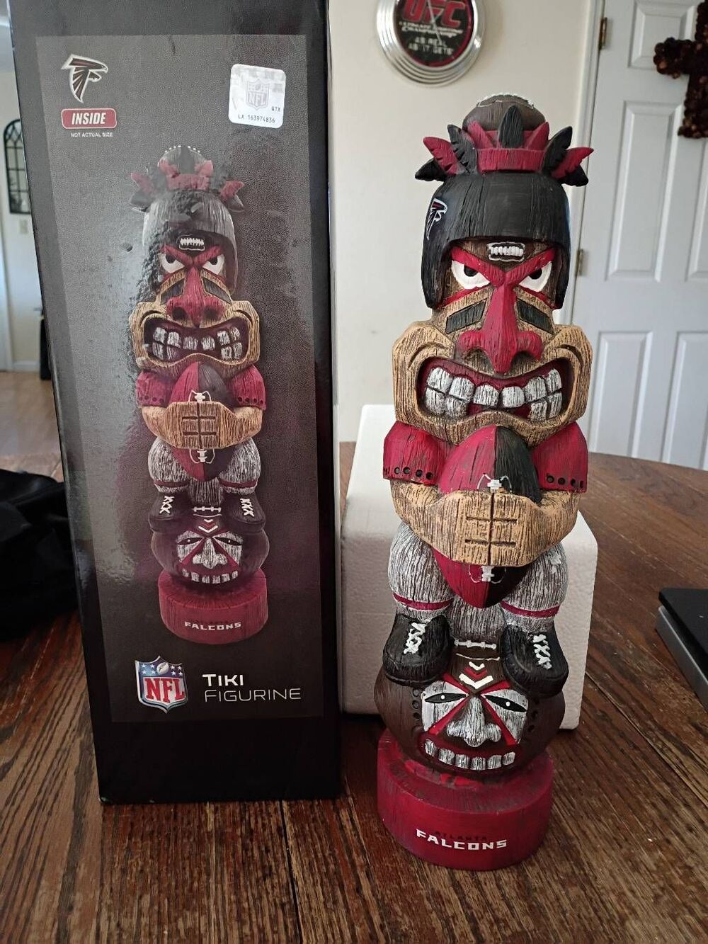 New NFL Atlanta Falcons Forever Collectible Resin Tiki Football Figurine Georgia